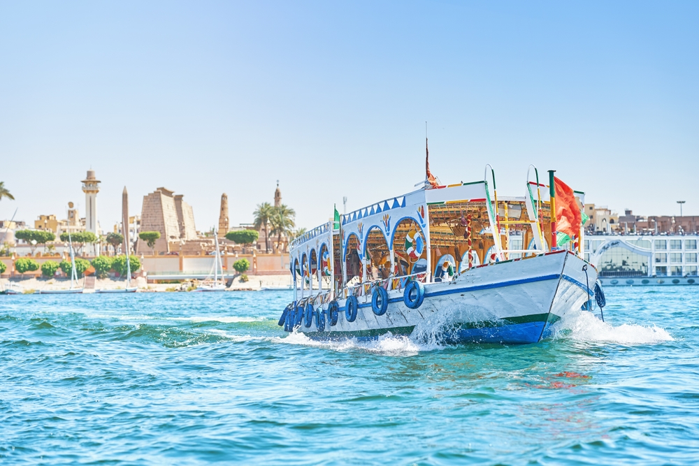Luxor per Flug